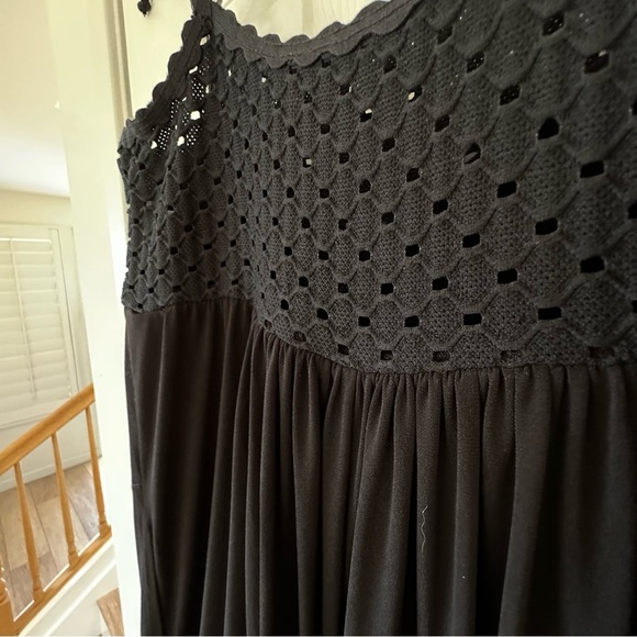 Robin Piconne Black Sleeveless Jumpsuit - Size X-Small - Gently Used - Picture 7 of 11